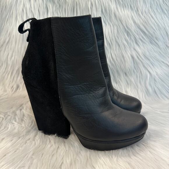 Steve Madden Upstage Ankle Boots Suede Leather Chunky Heel Platform Boots Black - Picture 2 of 8